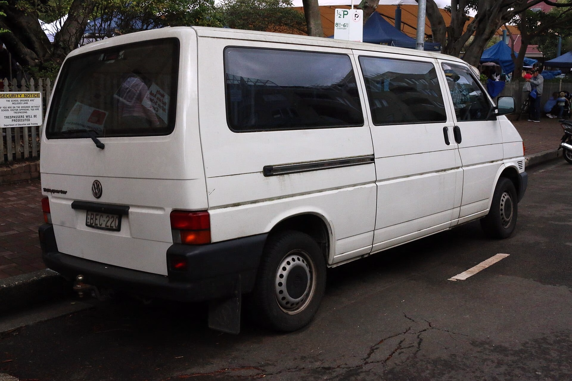 2004 Volkswagen Transporter (70) 2.5 LWB van (28100918995)