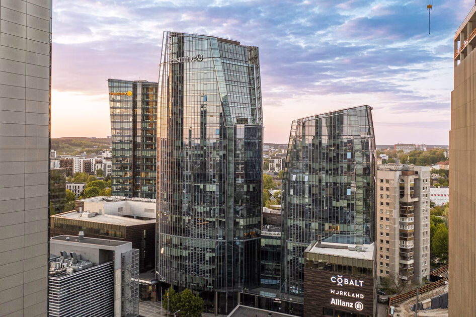 SEB bankas padidina finansavimą „Eastnine“ iki 61 mln. eurų žaliosioms biurų plėtros paskoloms