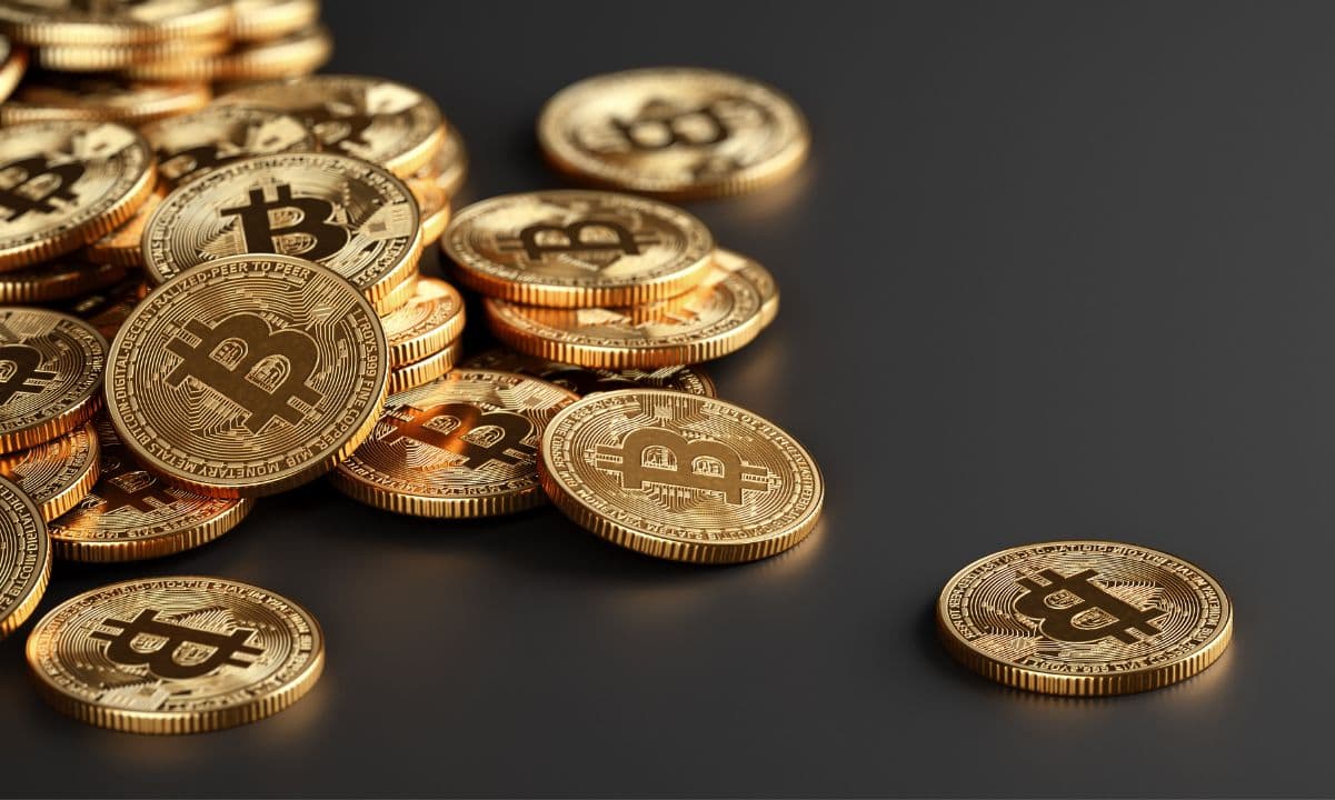 Centralizuoti „Bitcoin“ (BTC) iždai dabar turi beveik 1/3 viso pasiūlos