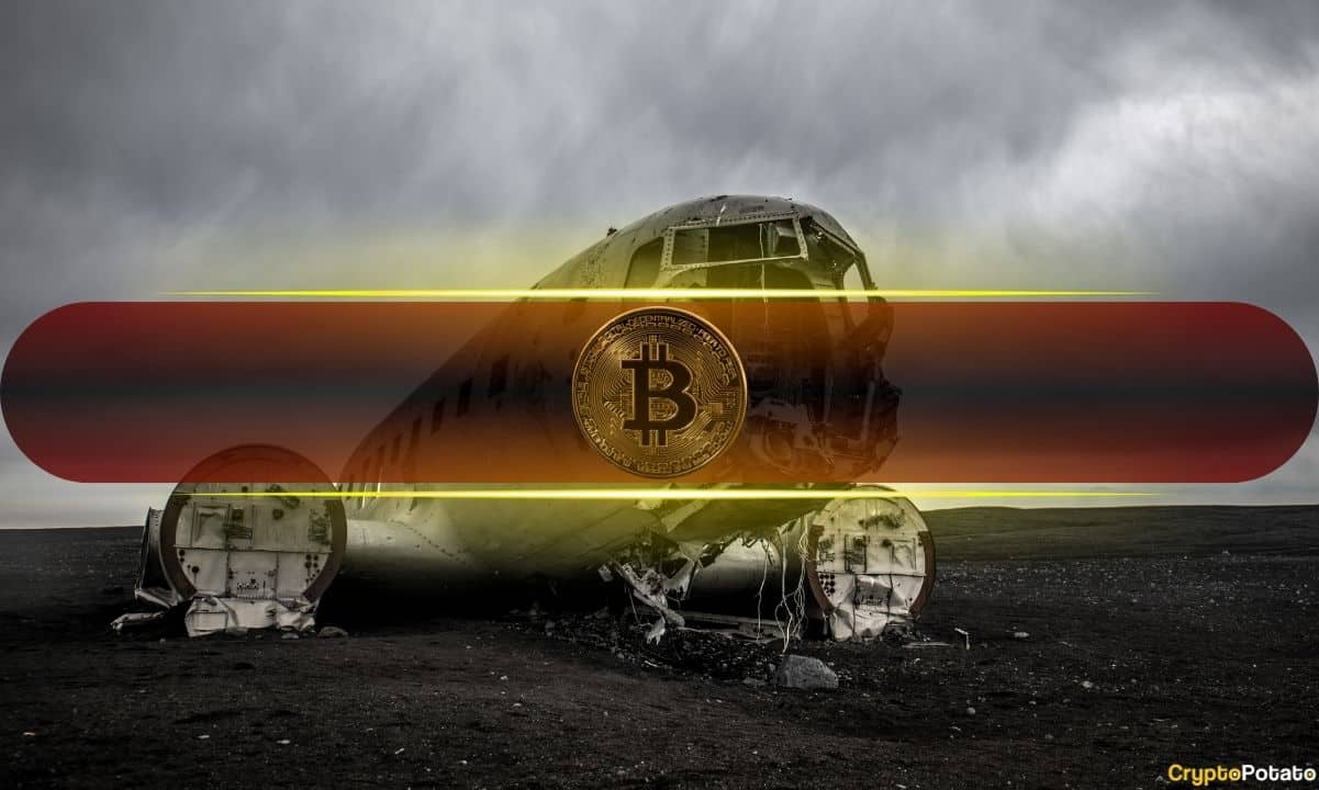 „Bitcoin“ staiga sudužo mažiau nei 118 000 USD, nes likvidavimas padidėja iki 1B USD