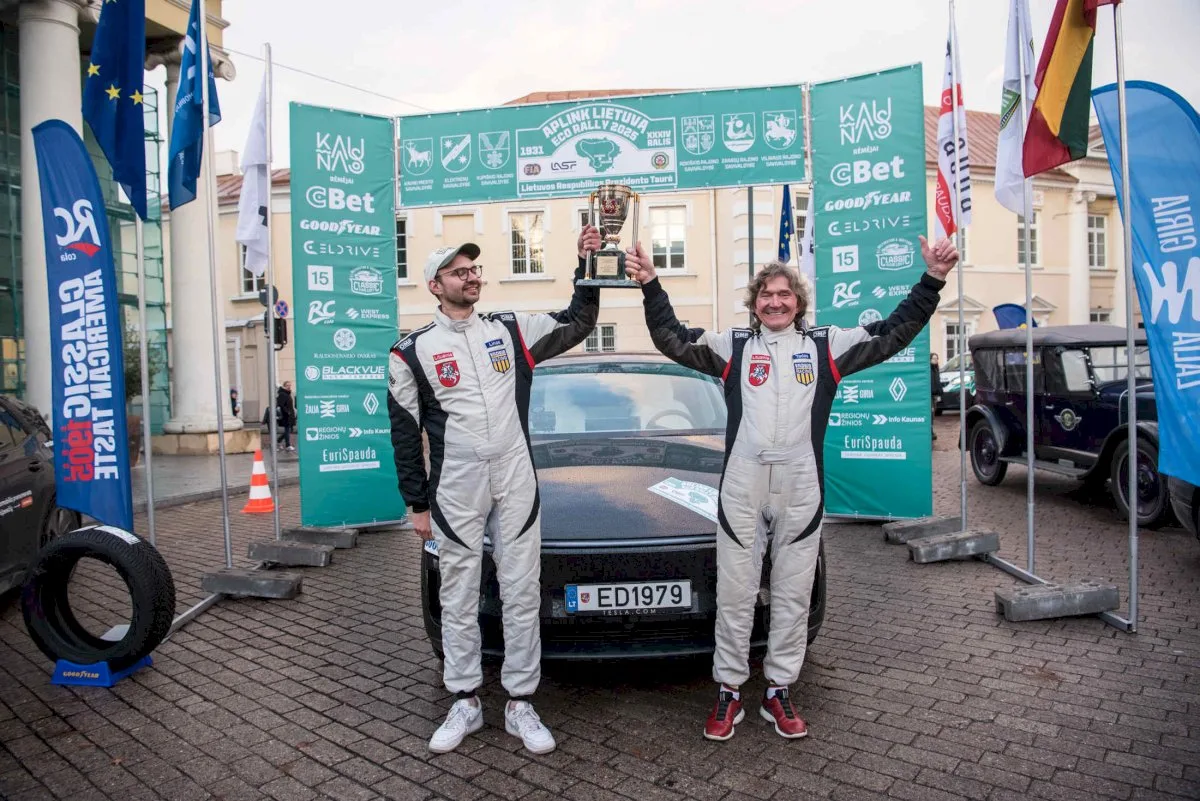 34-ąjį ralį „Aplink Lietuvą“ laimėjo Tadas Vitkevičius su Linu Žvinakevičiumi