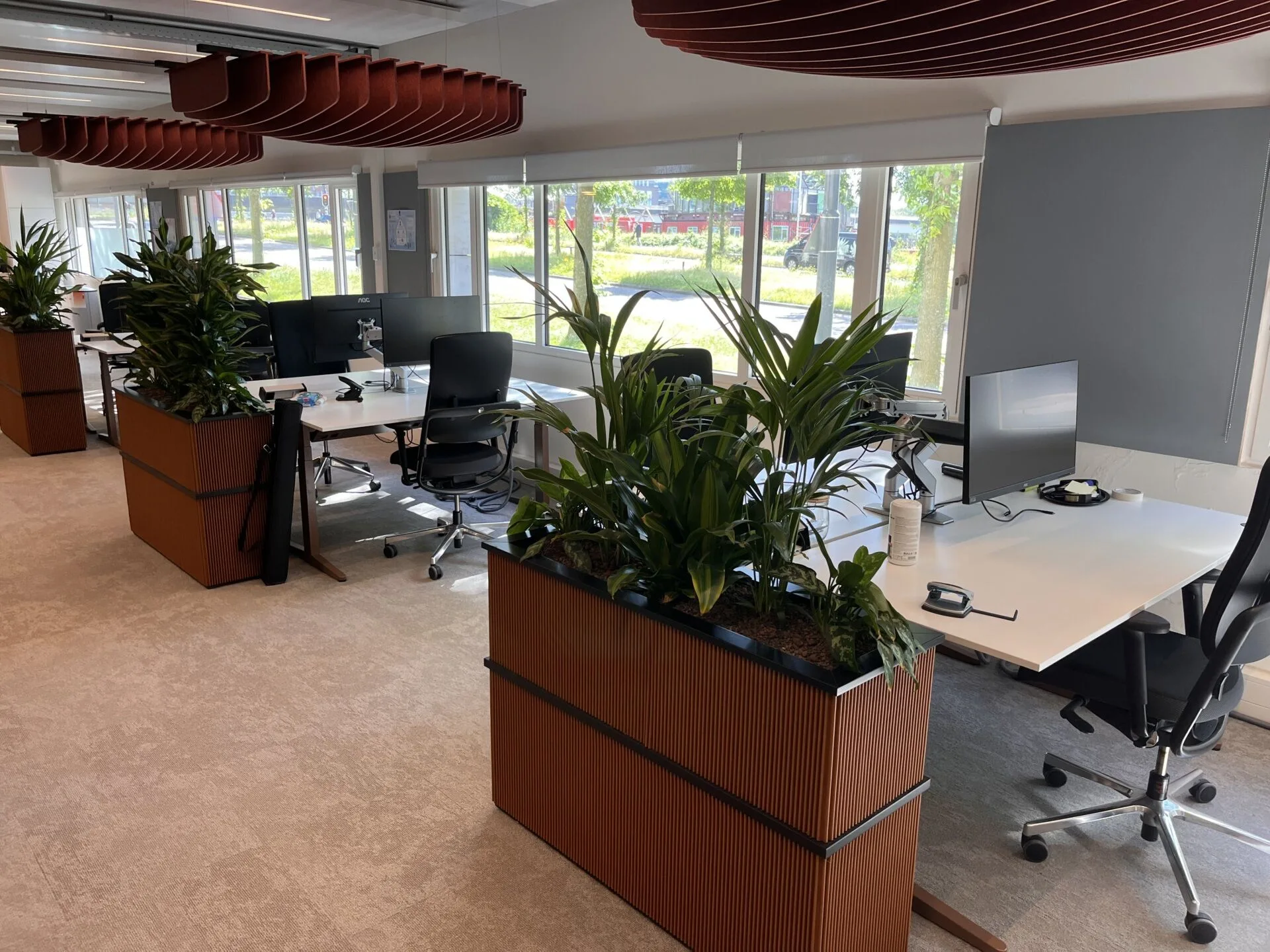 Biurų tendencijos 2026 m.: biuras tampa patirtimi – ne vien darbo vieta  | BNS Spaudos centras