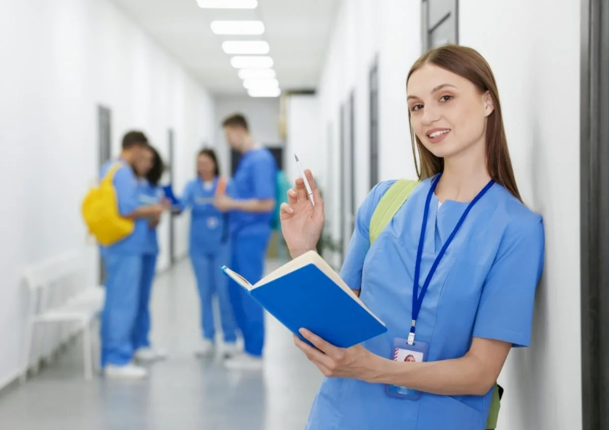 Sveikatos apsaugos ministerija didina valstybės finansuojamų vietų skaičių medicinos studijoms