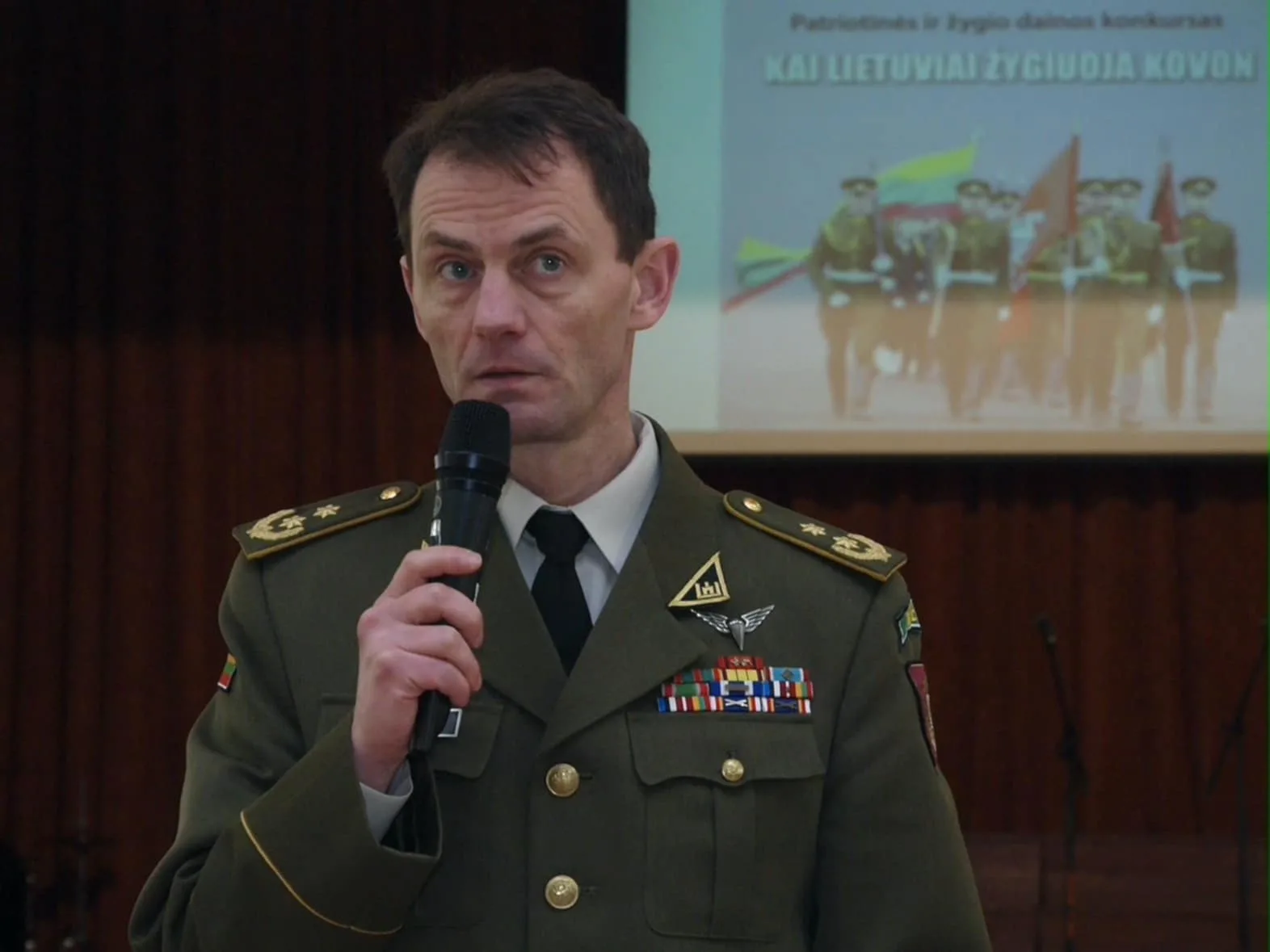 Karybos instituto patarėjas, atsargos pulkininkas leitenantas Valerijus Šerelis