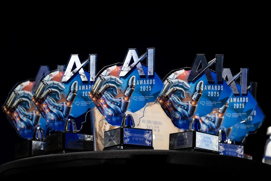 Lietuvos dirbtinio intelekto apdovanojimai „AI Awards 2025“ įvertino geriausius šalies DI pasiekimus