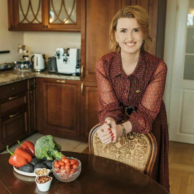 Dietistė paneigia populiarius mitus apie sveiką gyvenseną ir siūlo nebrangių užkandžių receptus