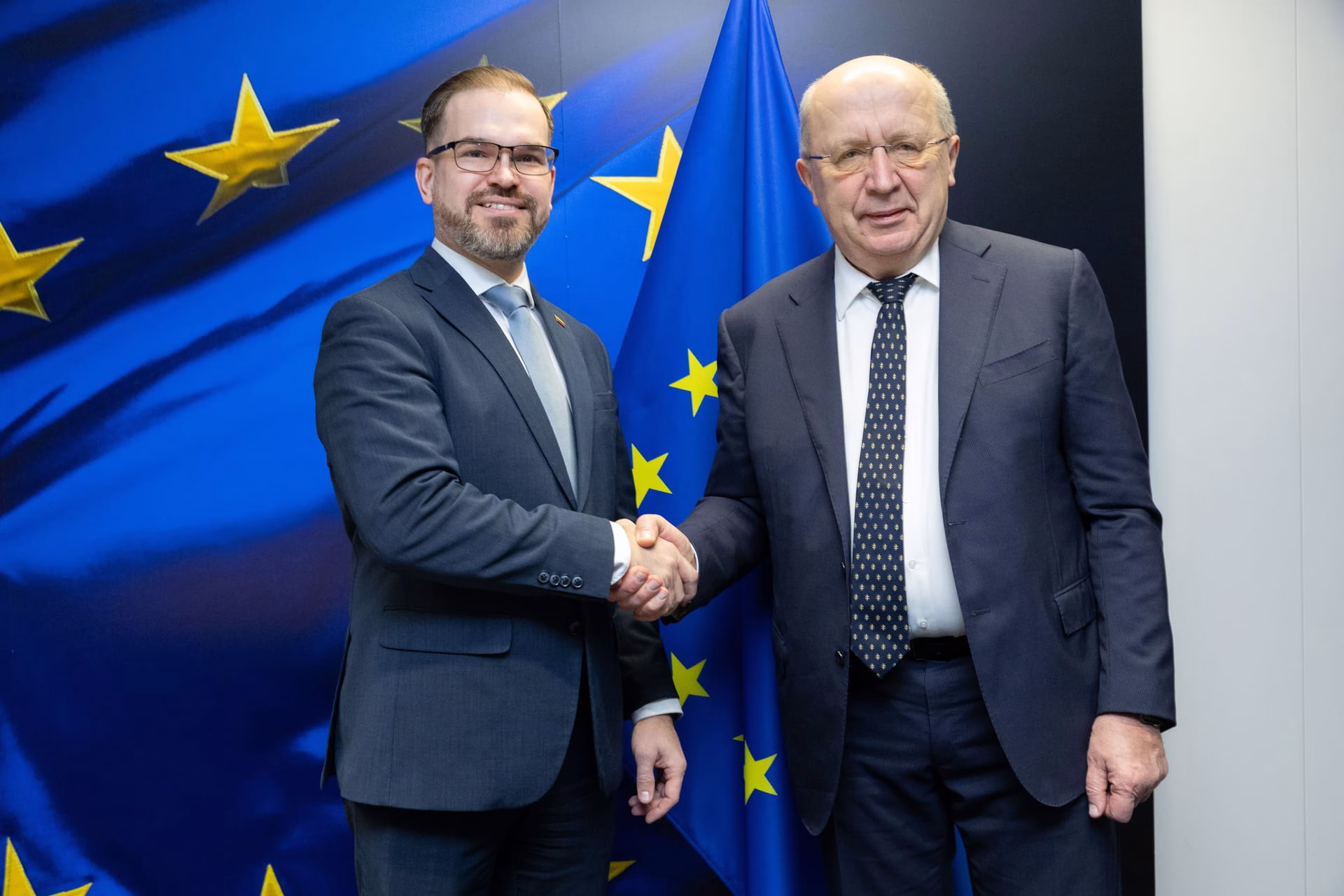 Visit of Robertas Kaunas, Lithuanian Minister for National Defence, to the European Commission