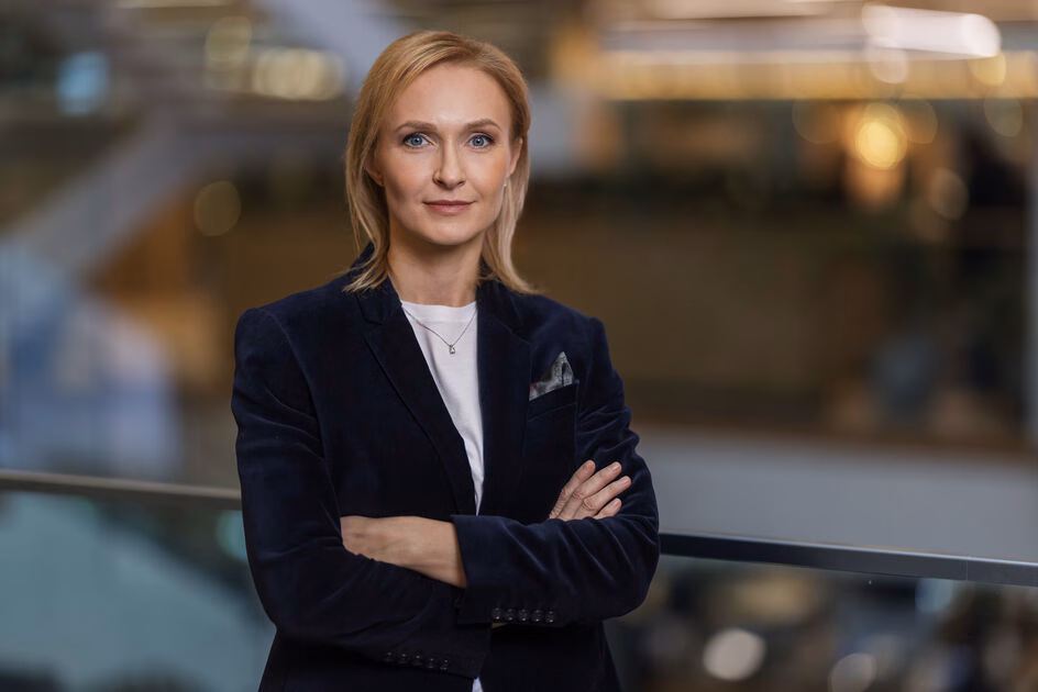 SEB banko analizė: sukčiavimo aukos – ne tik senjorai, bet ir vidutinio amžiaus dirbantys gyventojai